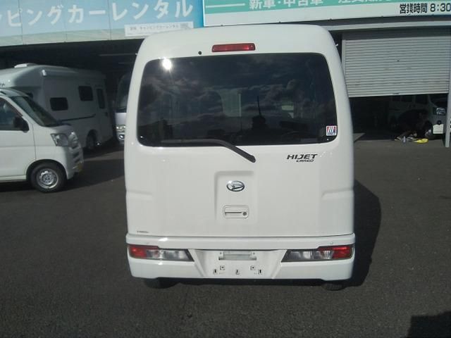 DAIHATSU HIJET CARGO 4WD 2018 Image 31