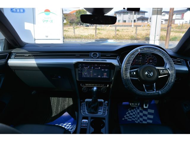 VOLKSWAGEN ARTEON 2017 Image 31