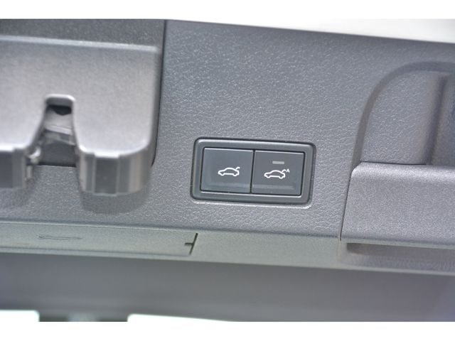 VOLKSWAGEN ARTEON 2017 Image 31