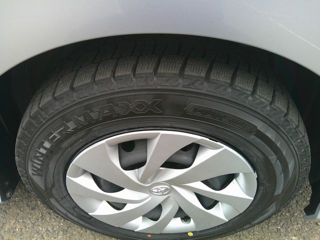 TOYOTA YARIS HYBRID 2023 Image 31