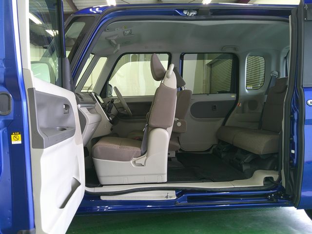 DAIHATSU TANTO 4WD 2018 Image 31