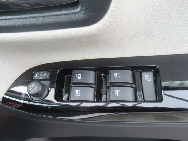 DAIHATSU CAST ACTIVA 2017 Image 31