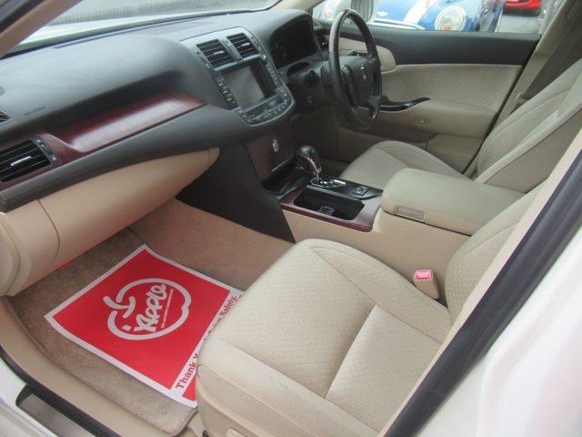 TOYOTA CROWN SEDAN 2008 Image 31