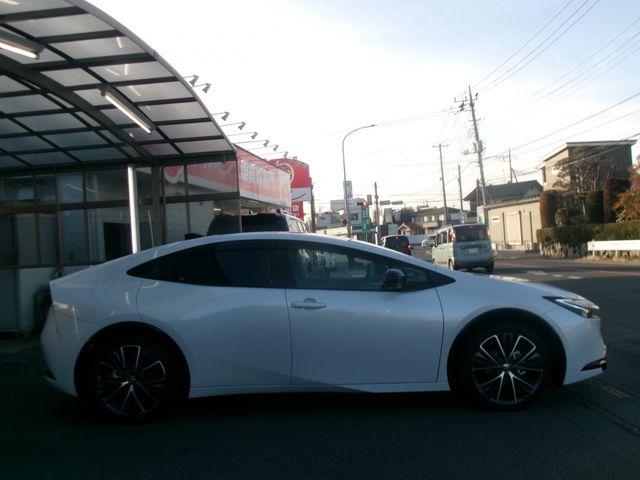 TOYOTA PRIUS 2025 Image 31