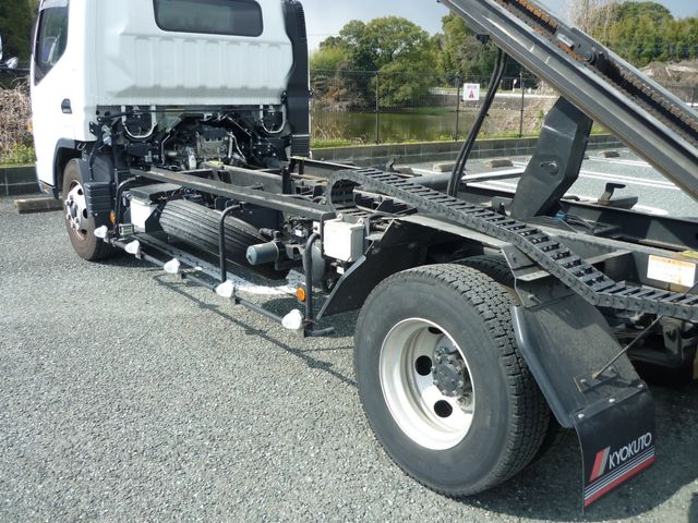 MITSUBISHI CANTER 2021 Image 31