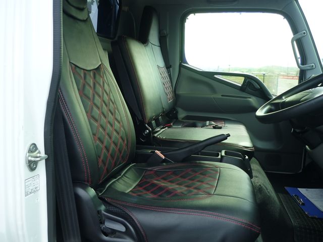 MITSUBISHI CANTER 2021 Image 31