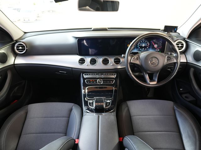 MERCEDES BENZ E CLAS 2017 Image 31