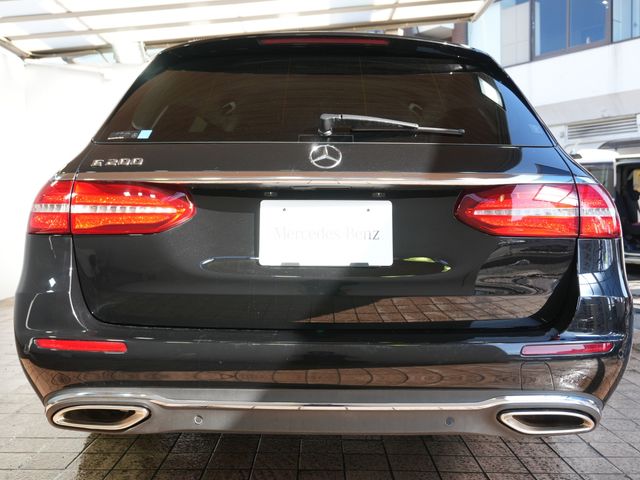 MERCEDES BENZ E CLAS 2017 Image 31