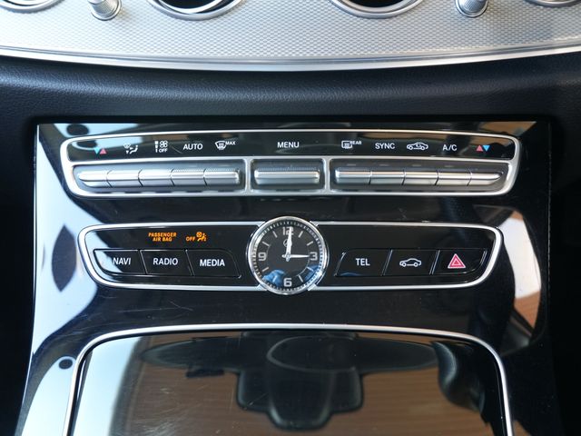 MERCEDES BENZ E CLAS 2017 Image 31