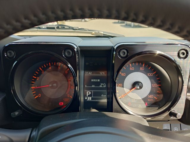 SUZUKI JIMNY 4WD 2025 Image 31