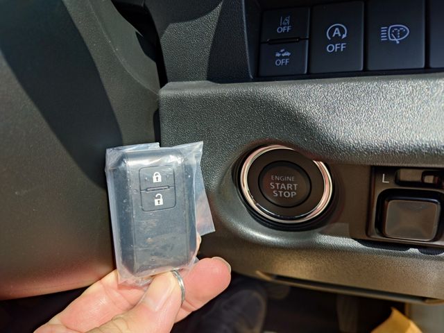 SUZUKI JIMNY 4WD 2025 Image 31