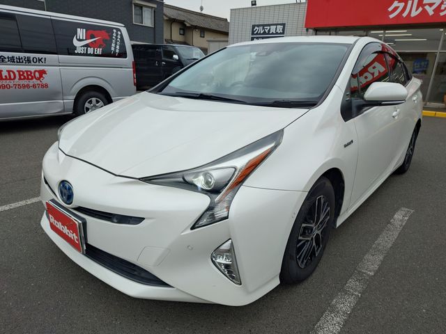 TOYOTA PRIUS 2018 Image 31