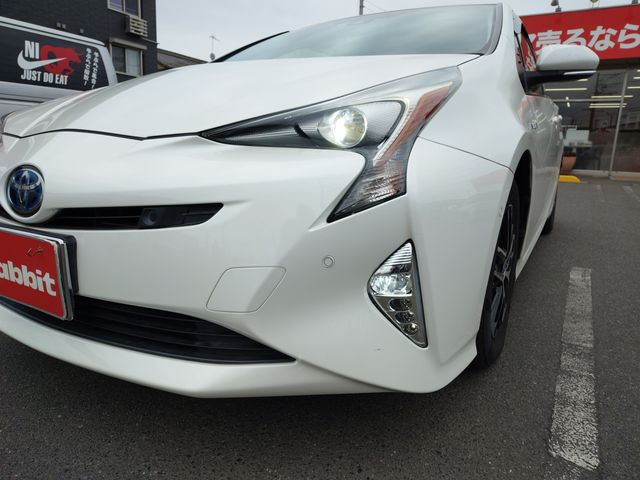 TOYOTA PRIUS 2018 Image 31
