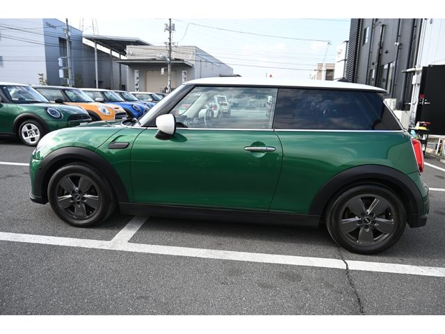 BMW MINI COOPER D 2022 Image 31