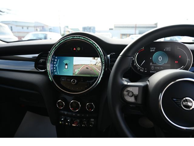 BMW MINI COOPER D 2022 Image 31