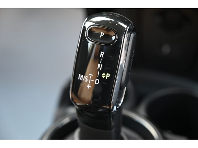 BMW MINI COOPER D 2022 Image 31