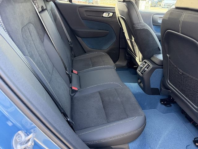 VOLVO C40 2022 Image 31