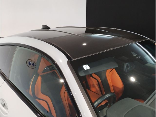 BMW M4 2023 Image 31