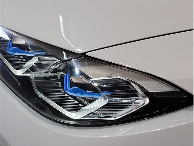 BMW M4 2023 Image 31