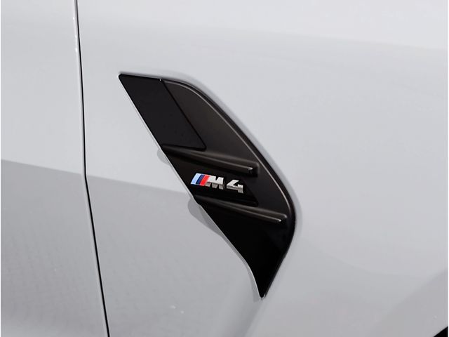 BMW M4 2023 Image 31