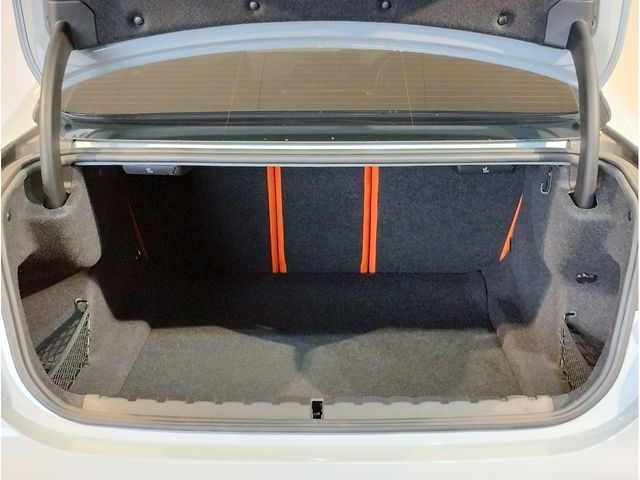 BMW M4 2023 Image 31