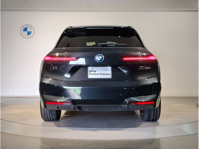 BMW IX 2023 Image 31