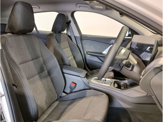 BMW 1SERIES 2025 Image 31