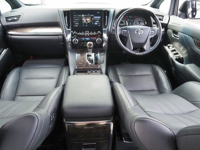 TOYOTA ALPHARD HYBRID 4WD 2021 Image 31