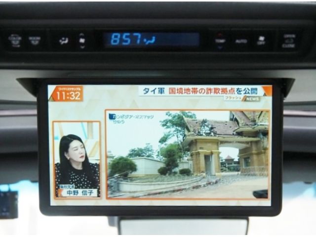 TOYOTA ALPHARD HYBRID 4WD 2021 Image 31