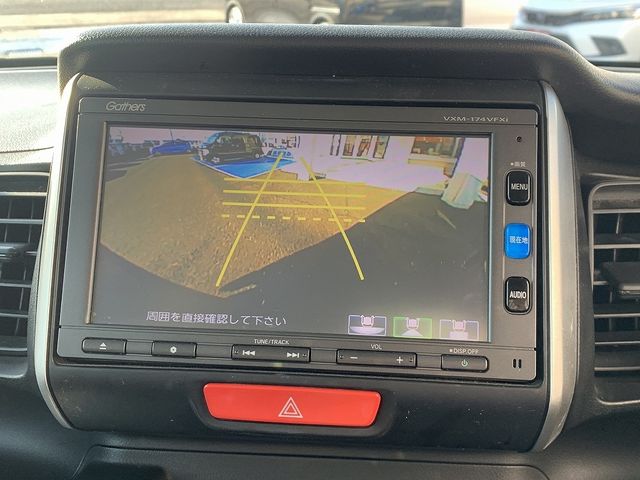 HONDA N BOX 2016 Image 31