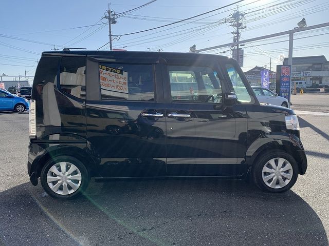 HONDA N BOX 2016 Image 31