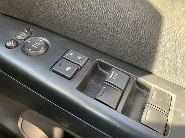 HONDA N BOX 2016 Image 31