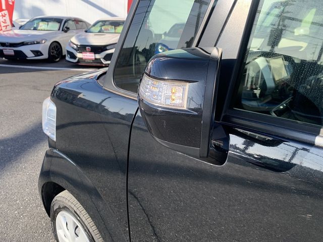 HONDA N BOX 2016 Image 31