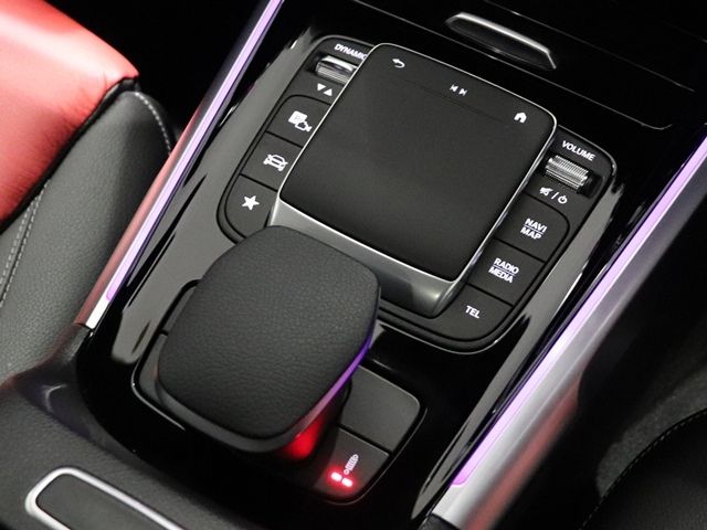 MERCEDES BENZ MERCEDES AMG GLB CLA 2023 Image 31