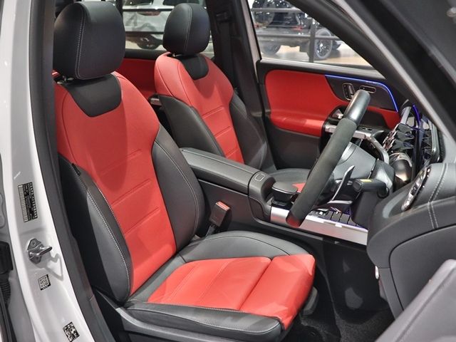 MERCEDES BENZ MERCEDES AMG GLB CLA 2023 Image 31