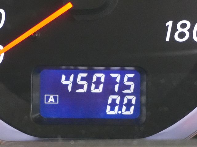 NISSAN ELGRAND 2009 Image 31