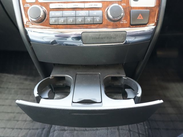 NISSAN ELGRAND 2009 Image 31