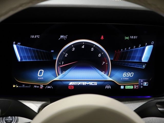 MERCEDES BENZ MERCEDES AMG GT 4DOO 2023 Image 31