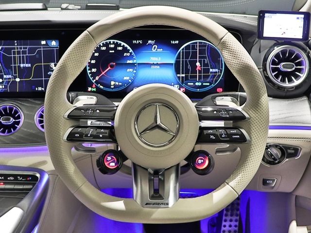 MERCEDES BENZ MERCEDES AMG GT 4DOO 2023 Image 31