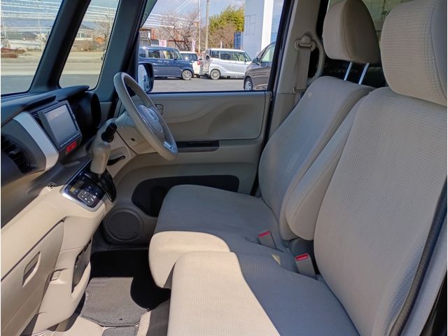 HONDA N BOX 2017 Image 31