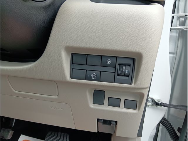 NISSAN ROOX 2025 Image 31