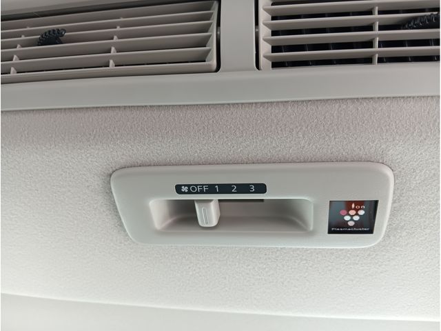 NISSAN ROOX 2025 Image 31