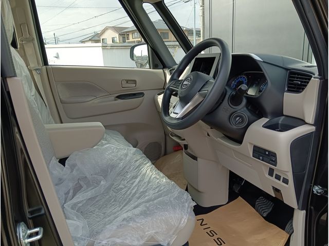 NISSAN ROOX 2025 Image 31