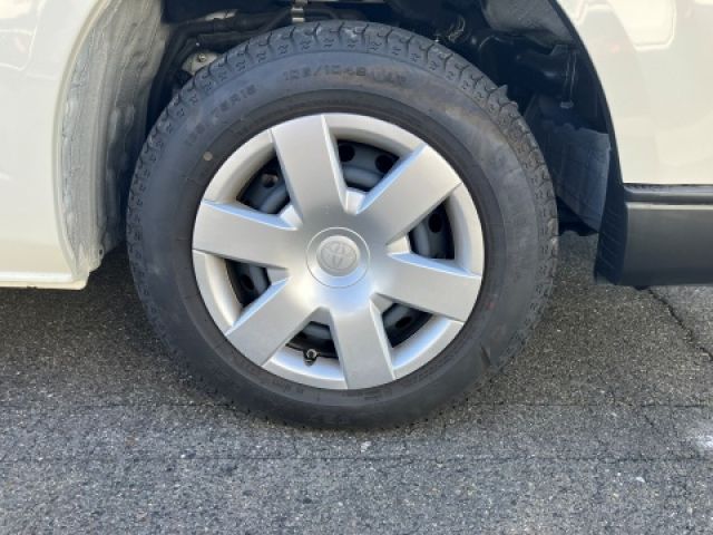 TOYOTA HIACE VAN 2WD 2025 Image 31