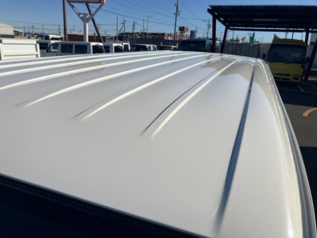 TOYOTA HIACE VAN 2WD 2025 Image 31