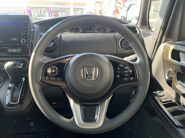 HONDA N BOX CUSTOM 2019 Image 31