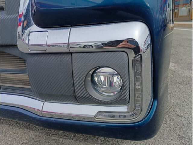 DAIHATSU TANTO CUSTOM 2019 Image 31