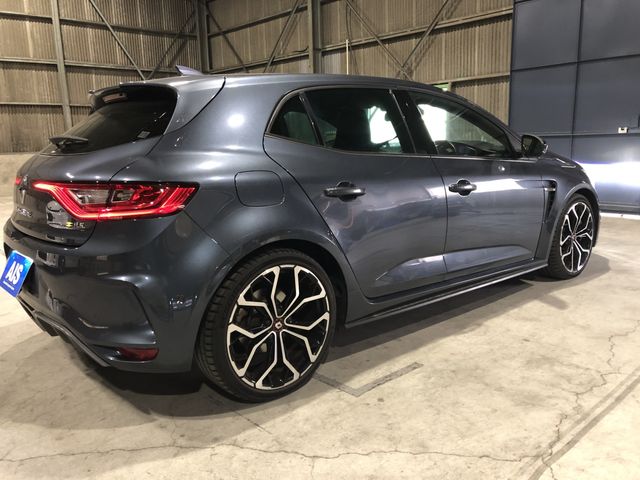 RENAULT MEGANE HATCH 2019 Image 31