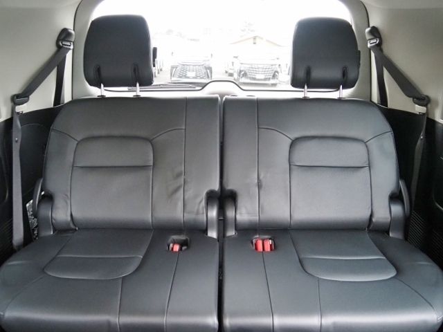 TOYOTA LANDCRUISER WAGON 2018 Image 31