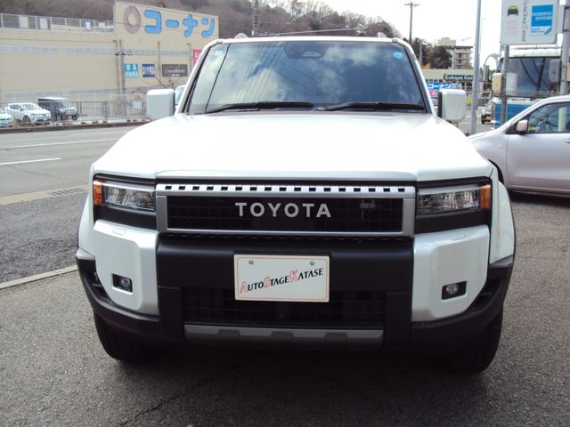 TOYOTA LANDCRUISER 250 2025 Image 31